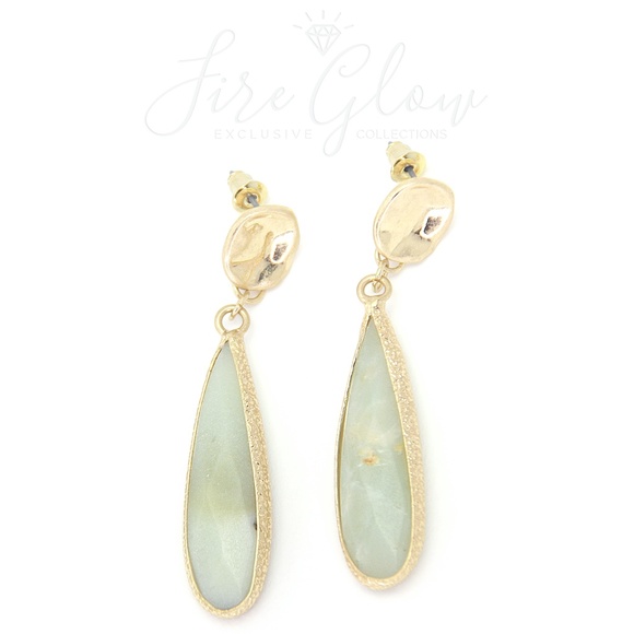 Teardrop Amazonite Crystal Earrings Hammered Metal - Picture 6 of 8